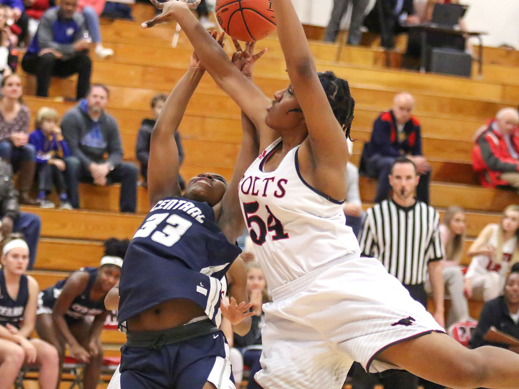 Parkway Central vs. Francis Howell Central girls basketball